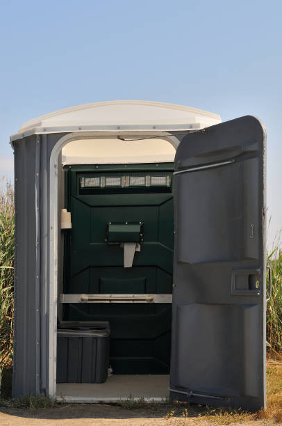 Best Luxury portable toilet rental  in Wauseon, OH