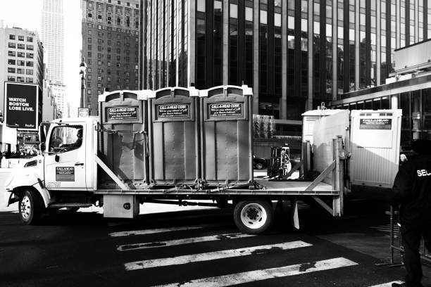 Best Portable restroom trailer rental  in Wauseon, OH